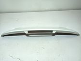 Tailgate/trunk spoiler