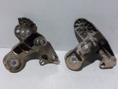 Engine mounting bracket