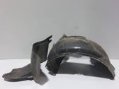 Front wheel arch liner splash guards