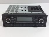 Radio / CD-Player / DVD-Player / Navigation