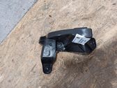 Rear bumper mounting bracket