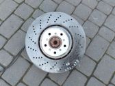 Front wheel hub