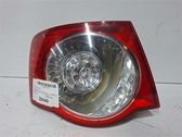 Lámpara de faros/luces traseros