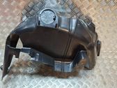 Rear arch fender liner splash guards
