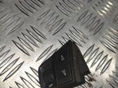 Steering wheel buttons/switches