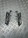 Engine bonnet/hood hinges