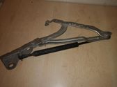 Tailgate/trunk/boot hinge