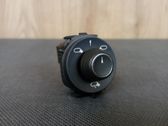Sivupeilin kytkin