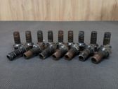 Nuts/bolts