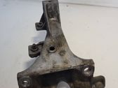 Engine mounting bracket