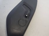 Moldura del control de asiento de la puerta delantera