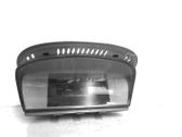 Radio / CD-Player / DVD-Player / Navigation