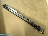 Sliding door middle rail