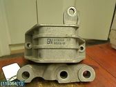Engine mounting bracket