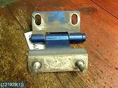 Tailgate/trunk/boot hinge