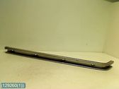 Sliding door middle rail