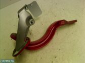 Tailgate/trunk/boot hinge