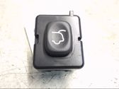 Tailgate/boot open switch button