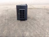 Seat heating relay
