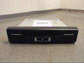 Radio/CD/DVD/GPS head unit