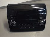 Radio/CD/DVD/GPS head unit