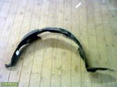Front wheel arch liner splash guards