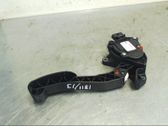 Accelerator throttle pedal