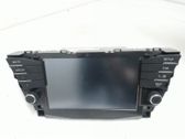 Radio / CD-Player / DVD-Player / Navigation