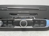 Radio / CD-Player / DVD-Player / Navigation