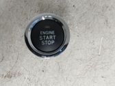 Bouton poussoir de démarrage du moteur