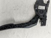 Accelerator throttle pedal