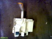 Windshield washer fluid reservoir/tank