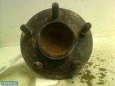 Rear wheel bearing hub