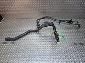 Tuyau de liquide de refroidissement moteur