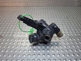 Thermostat/thermostat housing