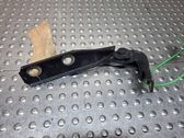 Engine bonnet/hood hinges