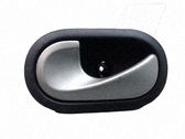 Manecilla interna puerta delantera