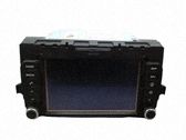Radio / CD-Player / DVD-Player / Navigation