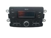 Radio / CD-Player / DVD-Player / Navigation