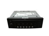 Radio / CD-Player / DVD-Player / Navigation
