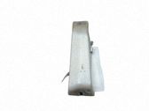 Fender mounting bracket