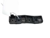 Fender mounting bracket