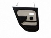 Moldura del tarjetero de la puerta trasera