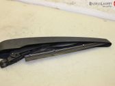 Rear wiper blade arm