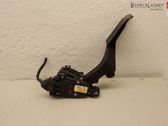 Accelerator throttle pedal