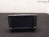 Radio / CD-Player / DVD-Player / Navigation