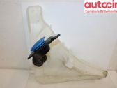 Windshield washer fluid reservoir/tank