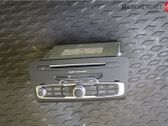 Radio / CD-Player / DVD-Player / Navigation