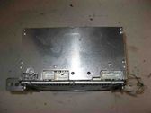 Radio / CD-Player / DVD-Player / Navigation