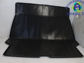 Rubber trunk/boot mat liner